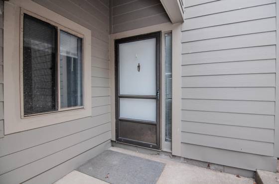 3017 Lakehaven Court, Ann Arbor, MI 48105 photo 2
