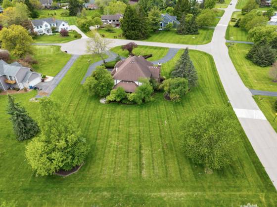 5688 Overbrook Court, Ann Arbor, MI 48105 photo 4