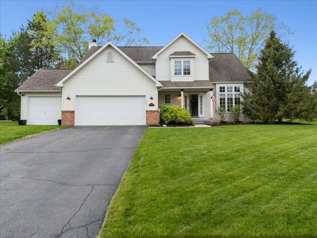 1384 Baywood Circle, Brighton, MI
