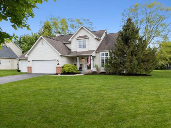 1384 Baywood Circle, Brighton, MI 48116 photo 2