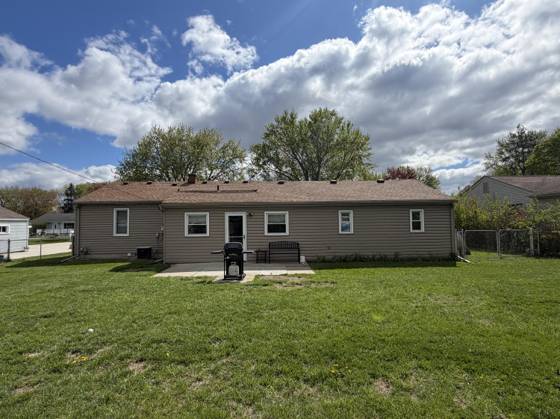 46329 Huling Street, Shelby Twp, MI 48317 photo 3