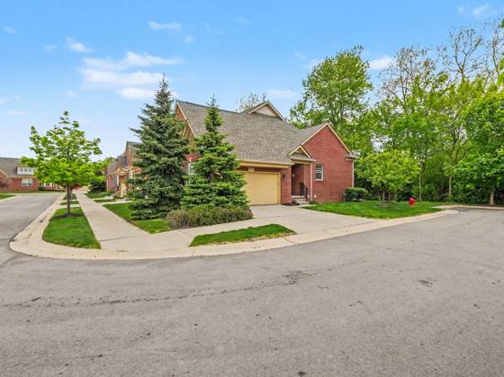 4173 Lonebridge Circle, Canton, MI 48188 photo 2