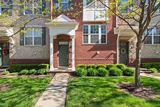 27898 Hopkins Drive, Novi, MI 48377 photo 2