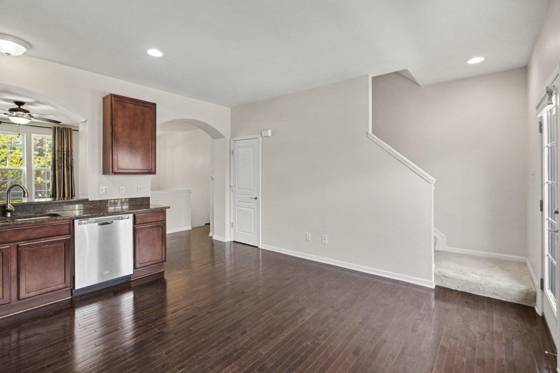27898 Hopkins Drive, Novi, MI 48377 photo 5