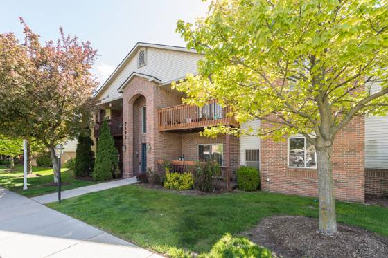2592 Eagles Circle #6, Ypsilanti, MI 48197 photo 2