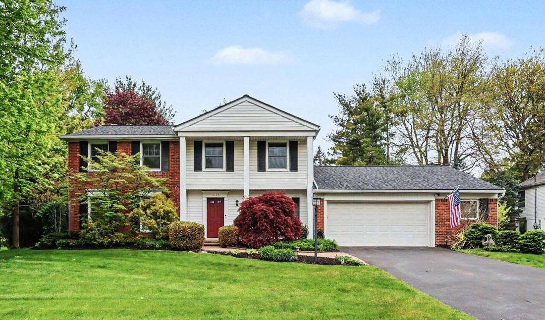 2420 Lost Tree Way, Bloomfield Hills, MI 48304