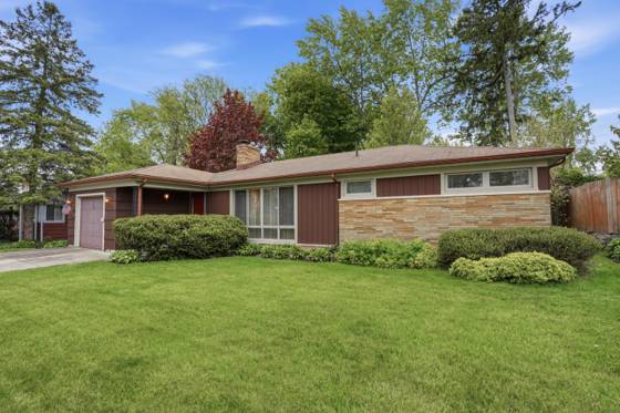 2655 Elsinore Drive, Waterford, MI 48328 photo 3