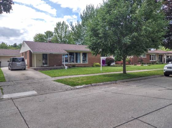 2410 Middlefield Road, Trenton, MI 48183 photo 2