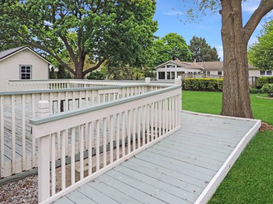 37183 Vargo, Livonia, MI 48152 photo 4