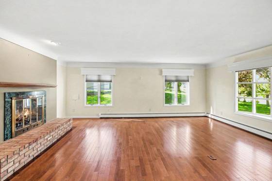 10341 Marshall Road, South Lyon, MI 48178 photo 5