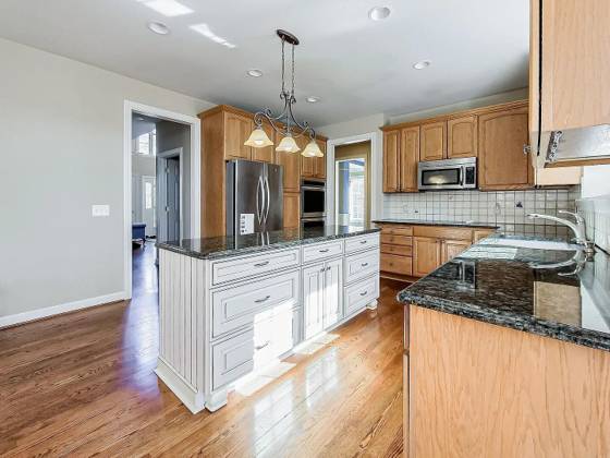 22646 Autumn Park Boulevard, Novi, MI 48374 photo 5