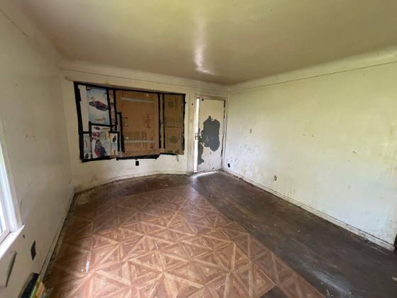 7839 Clayburn Street, Detroit, MI 48228 photo 4
