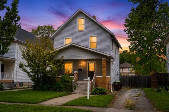 421 E 6th Street, Monroe, MI 48161 photo 2