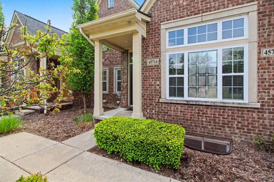 45714 S Stonewood Road, Canton, MI 48187 photo 3