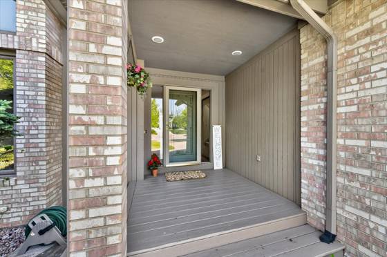 3232 Bellflower Court, Ann Arbor, MI 48103 photo 2