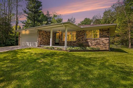 9610 Hamburg Court, Brighton, MI 48116 photo 2