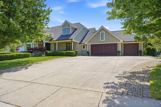1919 Greenleaf Drive, Royal Oak, MI 48067 photo 4