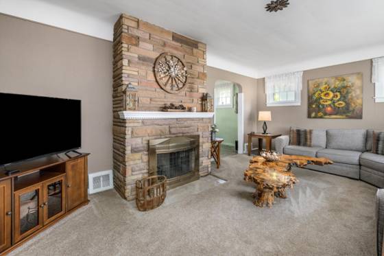 1023 Longfellow Avenue, Royal Oak, MI 48067 photo 2