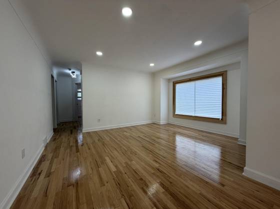 8026 Pembroke Avenue, Detroit, MI 48221 photo 5