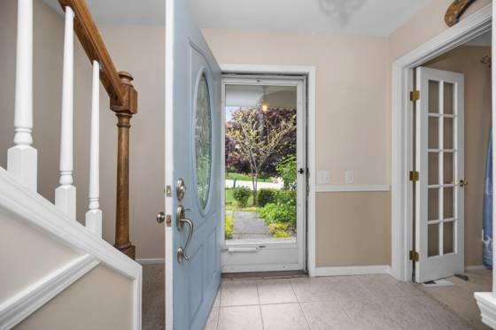 210 Whitney Drive, Rochester Hills, MI 48307 photo 5