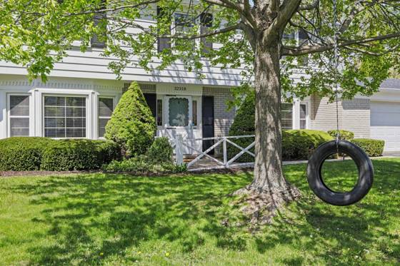 32318 Bonnet Hill Road, Farmington Hills, MI 48334 photo 4