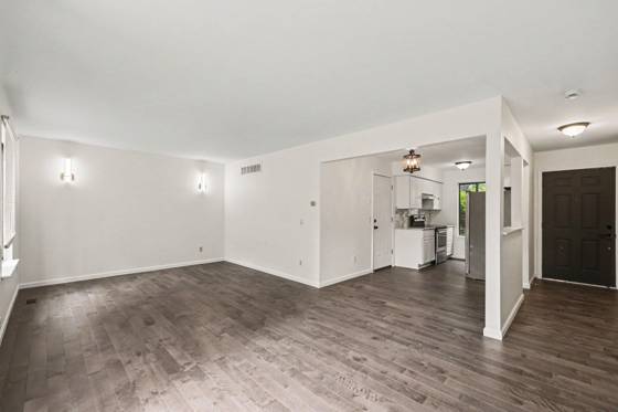 23227 Middlebelt Road, Farmington, MI 48336 photo 4