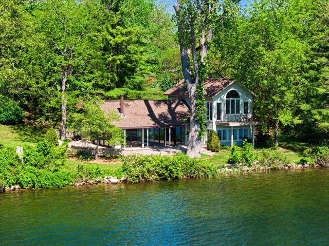 7816 Stonehedge Valley Drive, Gregory, MI