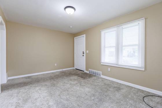 19607 Shields Street, Detroit, MI 48234 photo 5