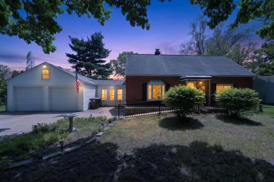 37951 Grantland Street, Livonia, MI 48150 photo 3