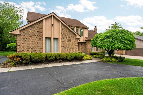 33801 York Ridge Street, Farmington Hills, MI 48331 photo 3