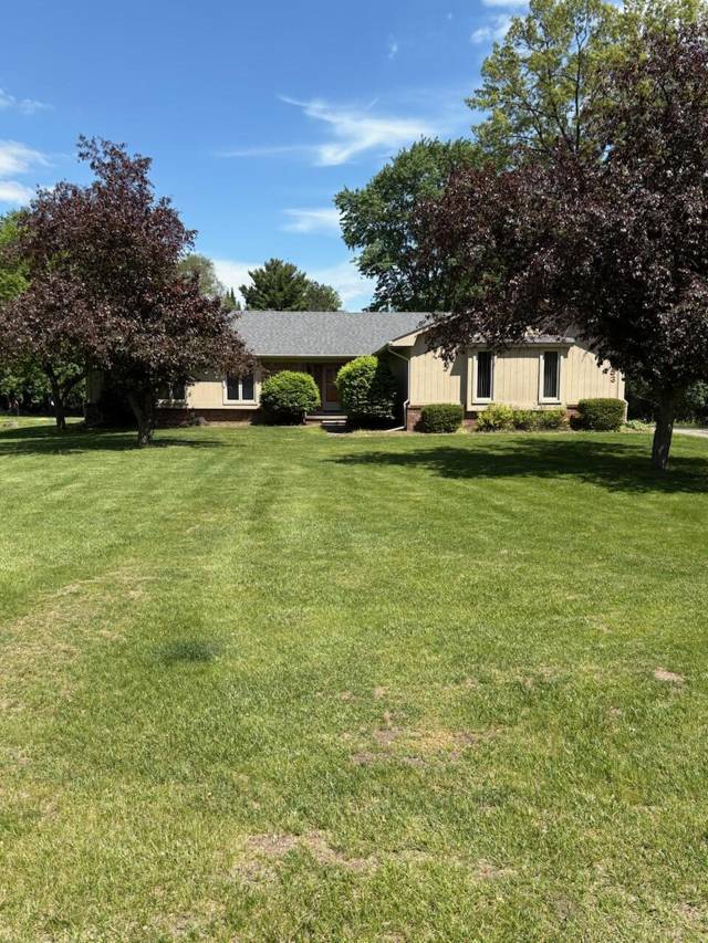3153 Bendelow Road, Rochester Hills, MI