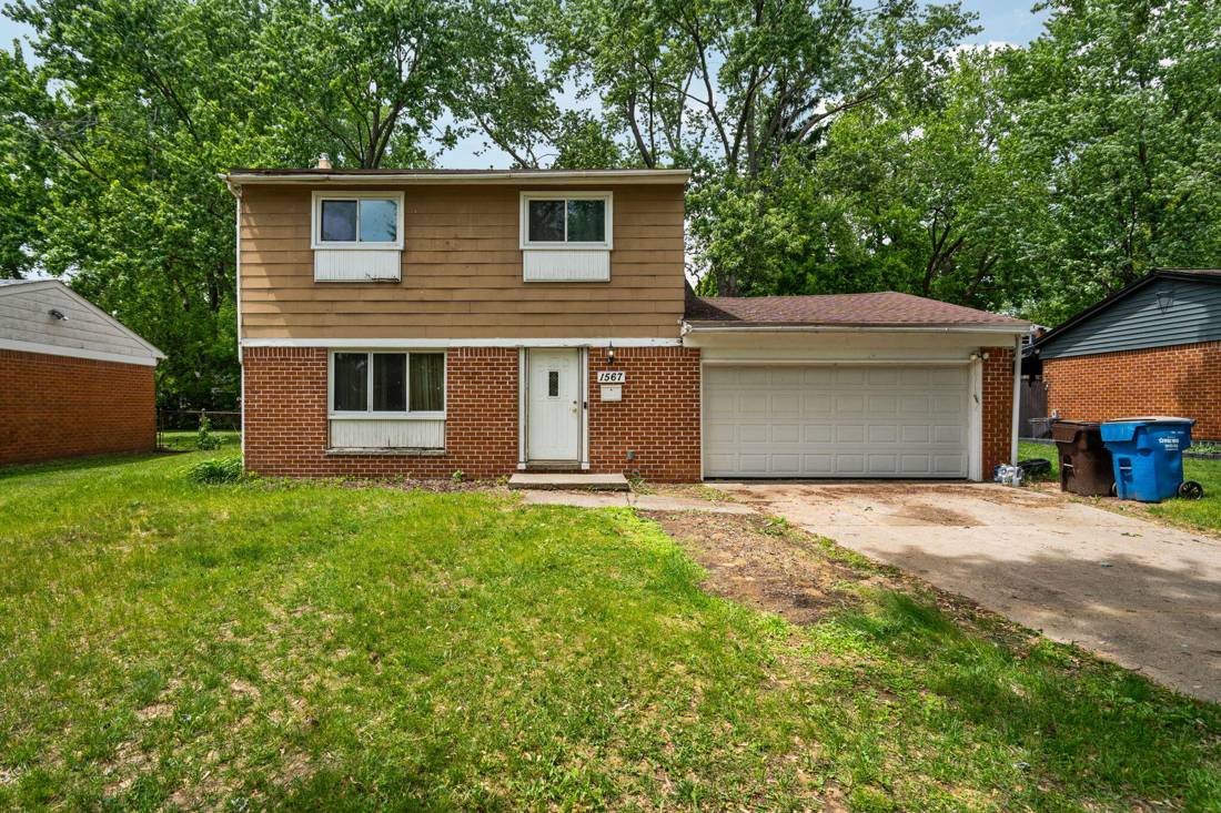 1567 Stratford Court, Ypsilanti, MI 48198