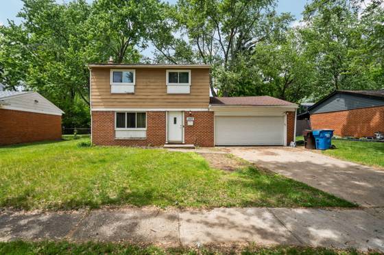 1567 Stratford Court, Ypsilanti, MI 48198 photo 4