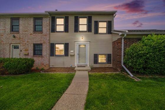 1935 Sheffield Drive, Ypsilanti, MI 48198 photo 2