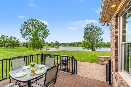 9168 Mirage Lake Drive, Milan, MI 48160 photo 2