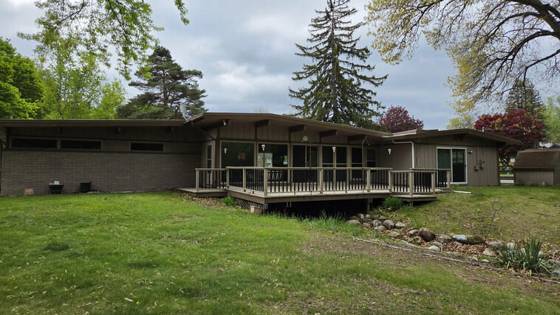 32619 Greenland Court, Livonia, MI 48154 photo 2