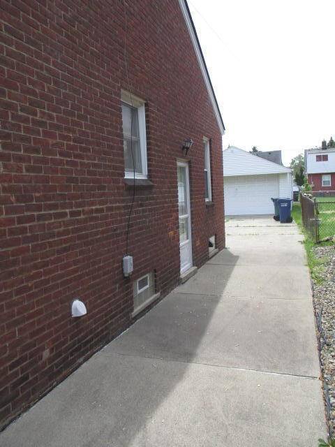 1425 Moran Avenue, Lincoln Park, MI 48146 photo 3