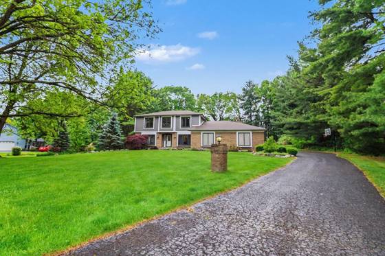 6588 White Pines Drive, Brighton, MI 48116 photo 3