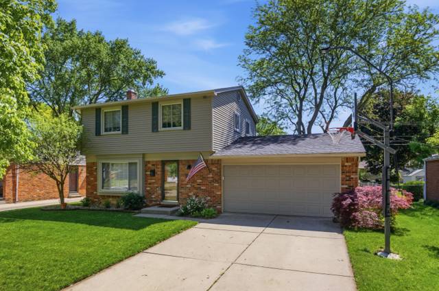 10052 Wolfriver Drive, Plymouth, MI