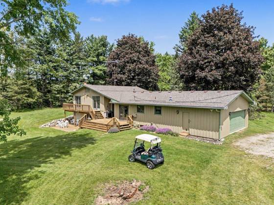 13650 Spencer Road, Milford, MI 48380 photo 2