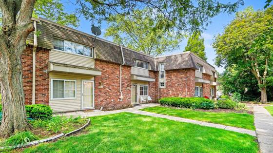 515 Long Shore Drive, Ann Arbor, MI 48105 photo 3
