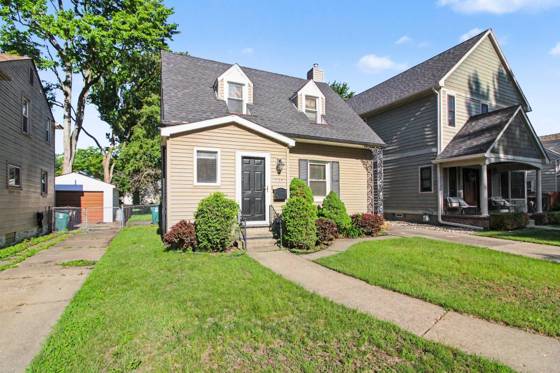 826 Irving Avenue, Royal Oak, MI 48067 photo 3