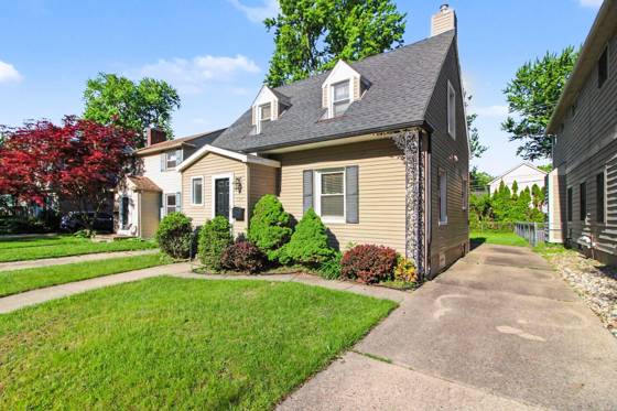 826 Irving Avenue, Royal Oak, MI 48067 photo 4
