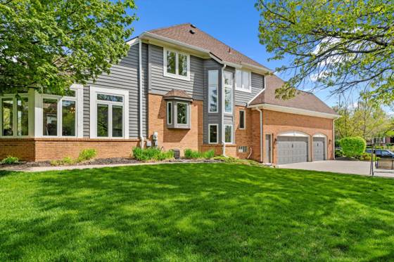 46571 Galway Drive, Novi, MI 48374 photo 2