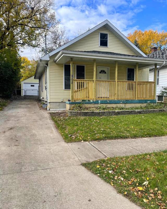 960 Mann Avenue, Flint, MI