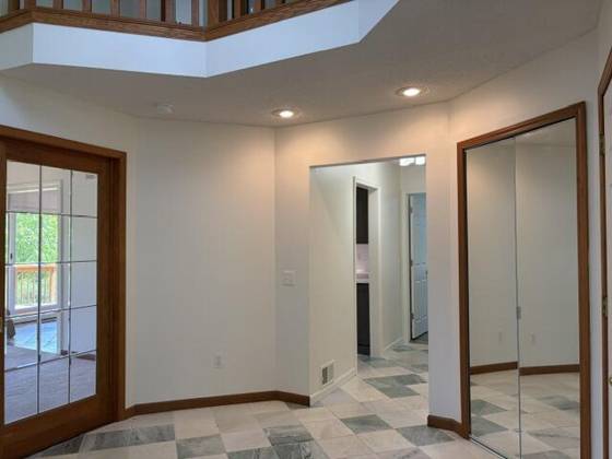 1261 Laurel View Drive, Ann Arbor, MI 48105 photo 4