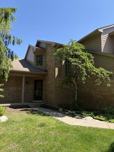 1261 Laurel View Drive, Ann Arbor, MI 48105 photo 3