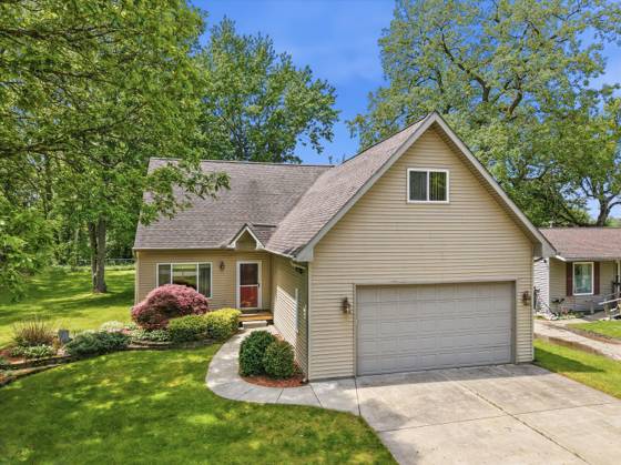 4387 Sunburst Avenue, Waterford, MI 48329 photo 2
