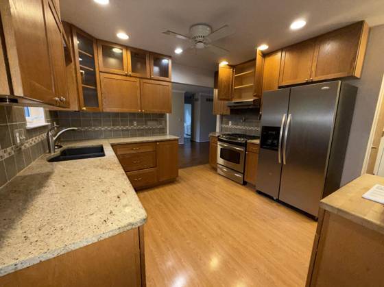 741 Woods Court, Walled Lake, MI 48390 photo 5
