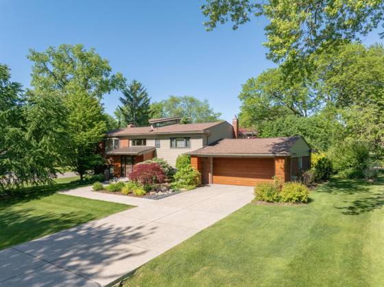 2694 Brady Drive, Bloomfield Hills, MI 48304 photo 3